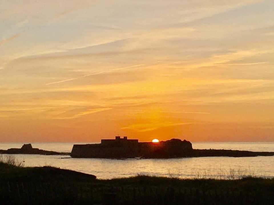Loriot1- Appartement Vue Mer Sur Le Fort Bloque بلومور المظهر الخارجي الصورة
